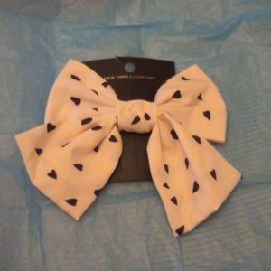 Hair bow accessory